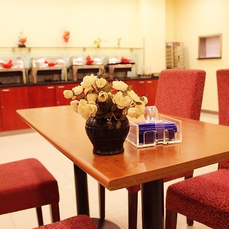 Hanting Express Qingdao South Chongqing Road Εξωτερικό φωτογραφία